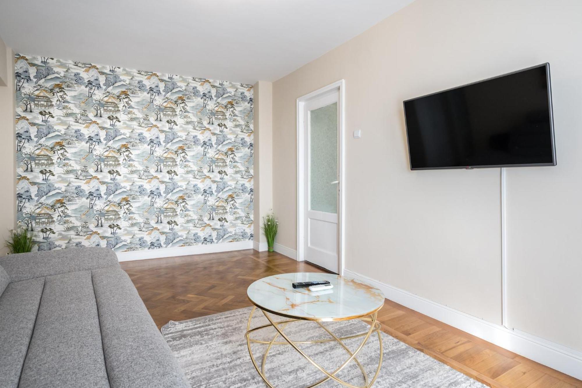 City View Apartment With Private Balcony Bucareste Exterior foto